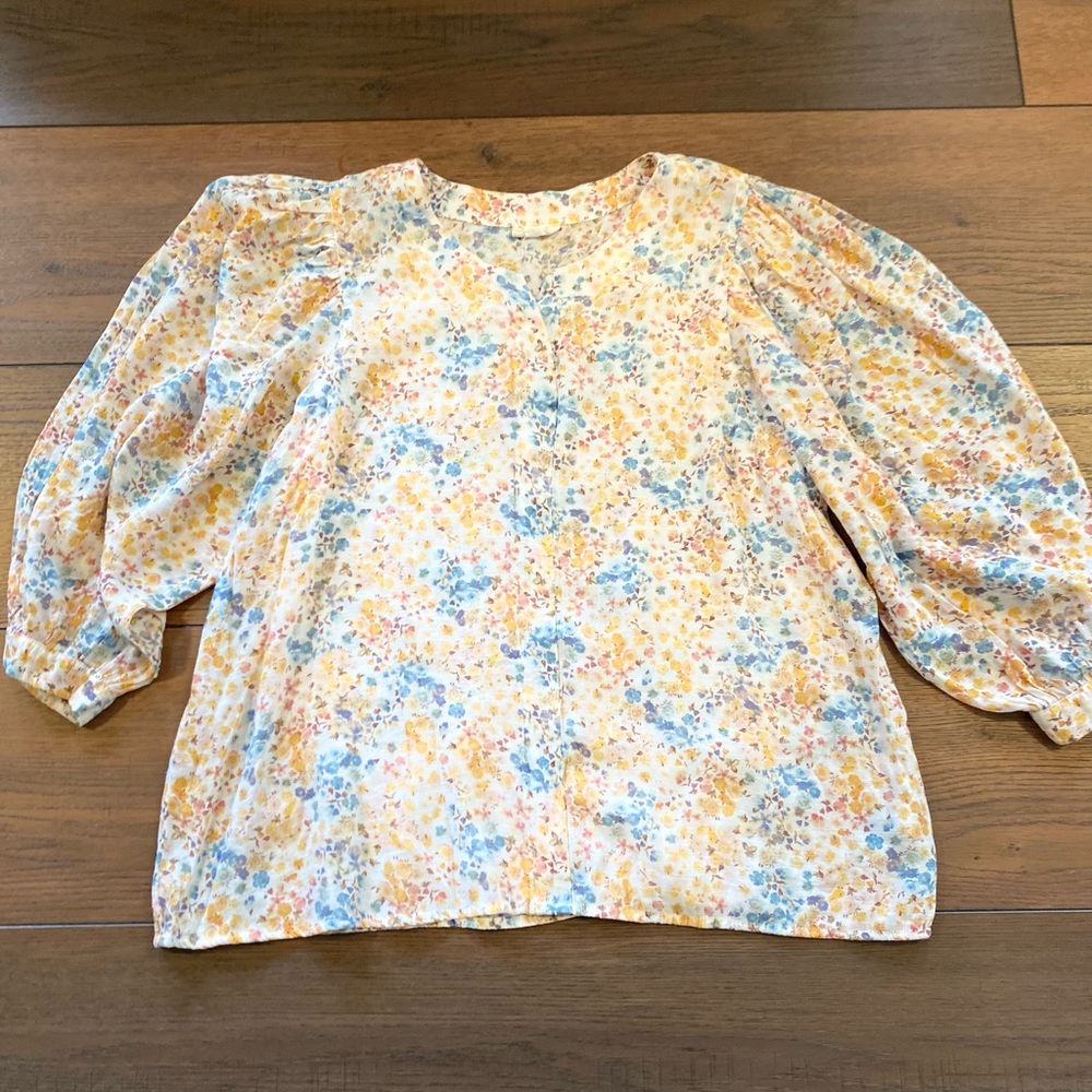 a.n.a Pastel Floral Blouse - Picture 2 of 6